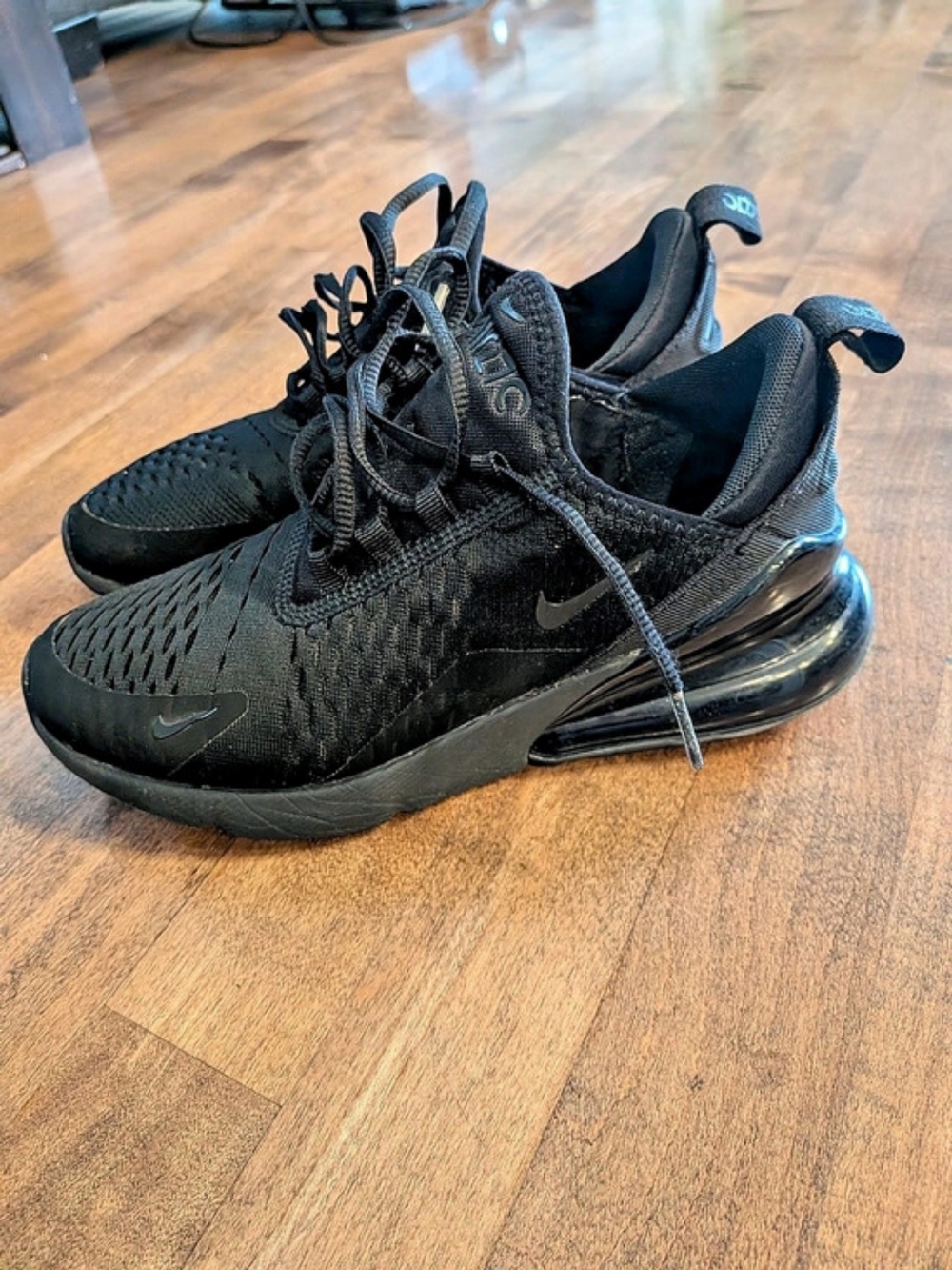 Nike Air Max 270 Triple Black Sneakers